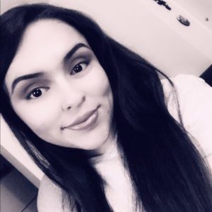 Meet your Posher, Destiny